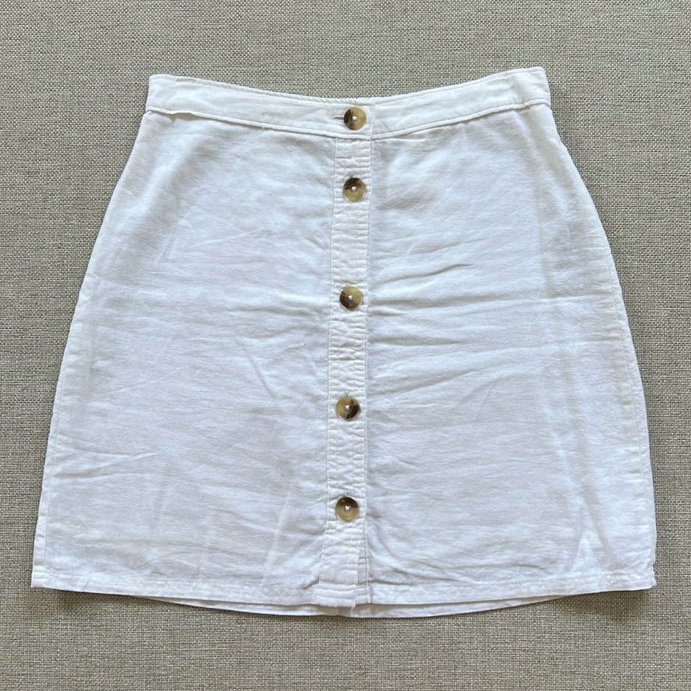 A&F White Linen Button Mini Skirt